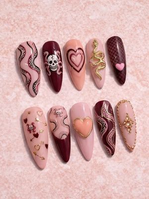 One Piece Boa Hancock Press On Nails (Ver 5)